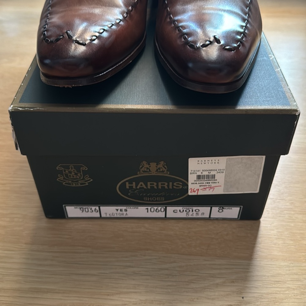 Beautiful brown Harris shoes - Picture 3 of 17